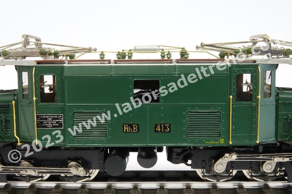 Locomotiva elettrica Rhb Ge 6/6 413 'Coccodrillo della Retica', livrea verde, epoca III - Scala 0m