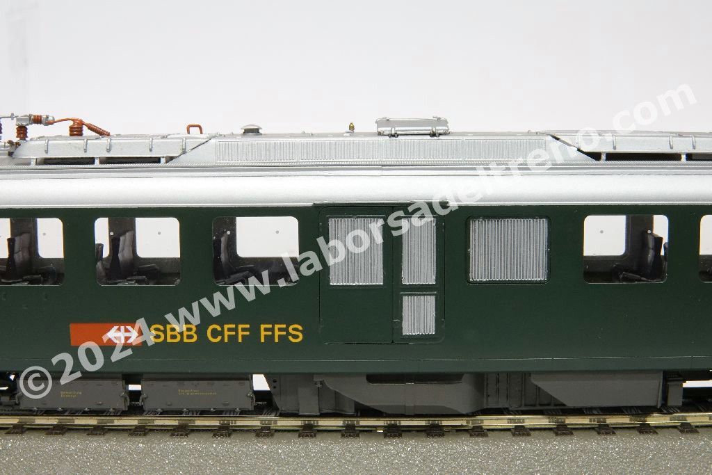 Elettromotrice SBB RBe 4/4 1412, livrea verde con frontali rossi, logo moderno, epoca IV/V