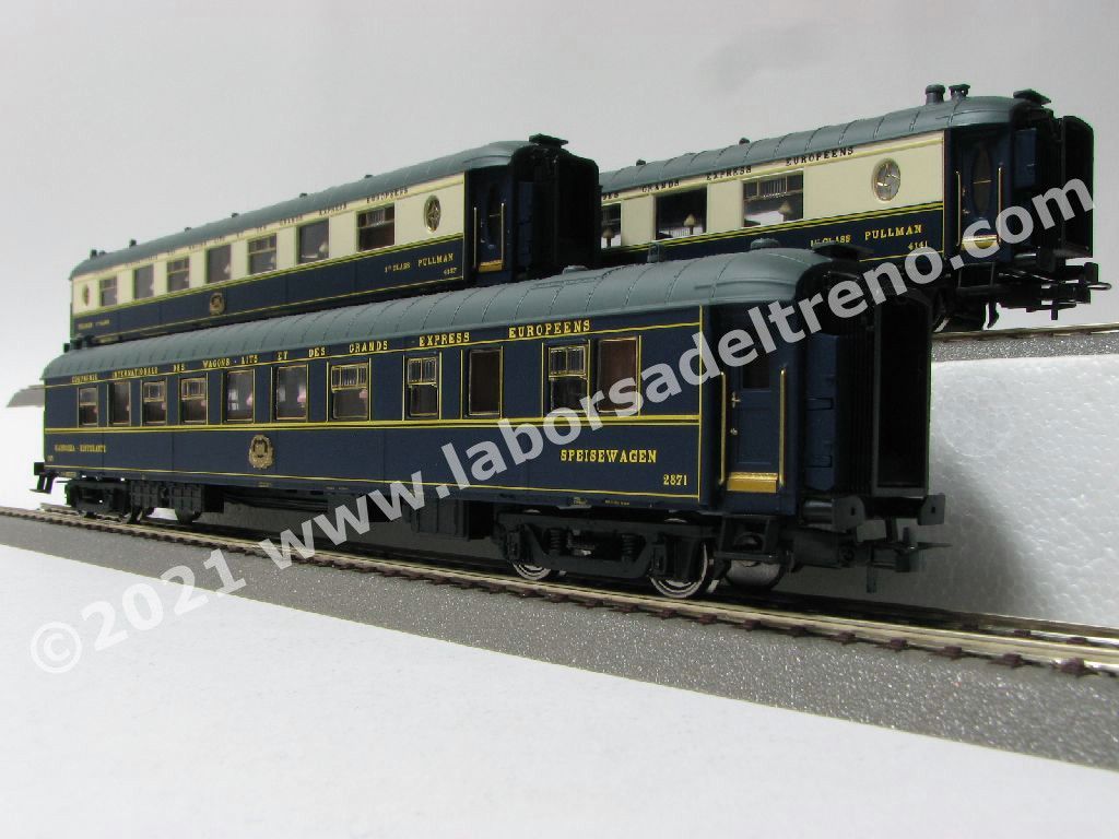 Rivarossi HR4075 TRAIN BLEU CIWL 外国型客車3輛 Rivarossi HR4099 Set 2 carrozze Pullman + WR CIWL per Treno