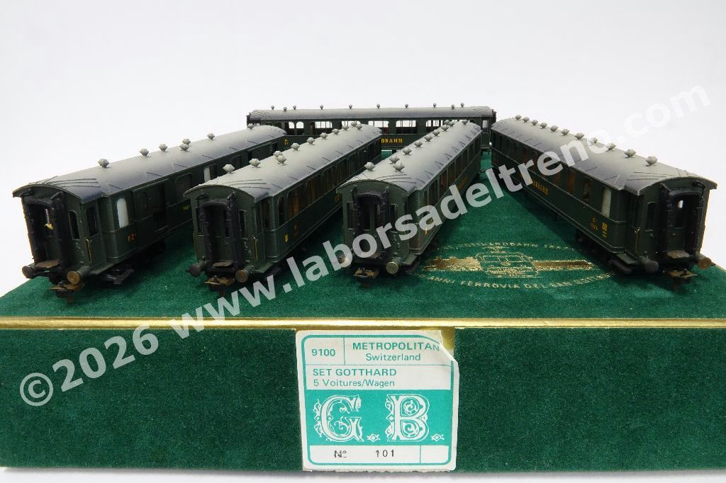 Set Gotthardbahn di 4 carrozze più bagagliaio, livrea verde, ep. I - 100 anni della Ferrovia del San Gottardo