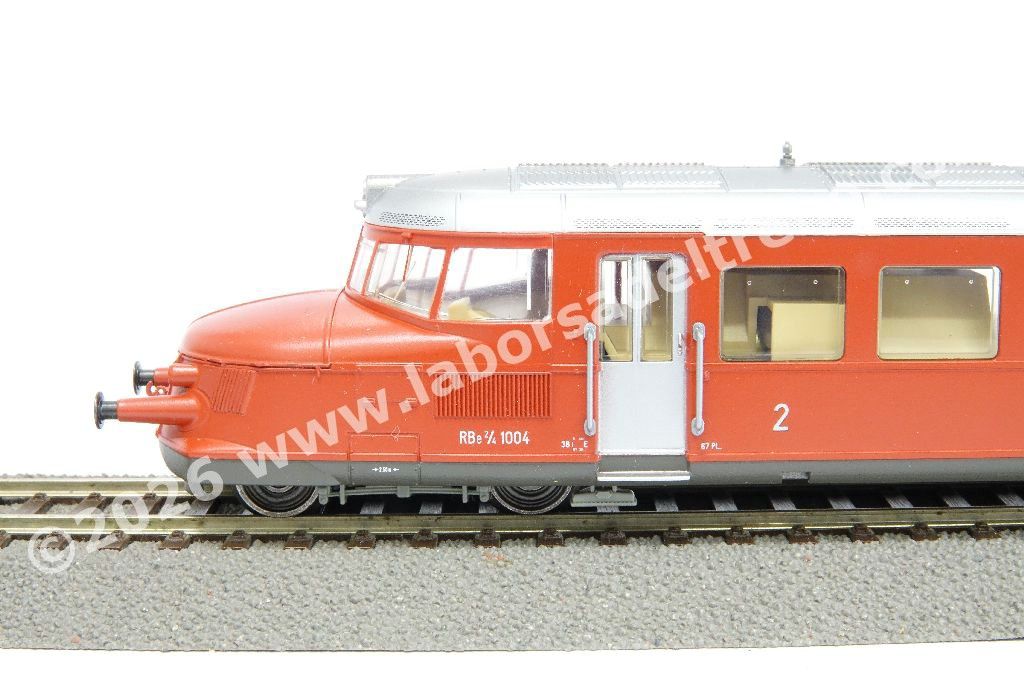Elettromotrice Rbe 2/4 1004 Roter Pfeil delle SBB, livrea rossa, ep. III - con ill.ne interna e personaggi