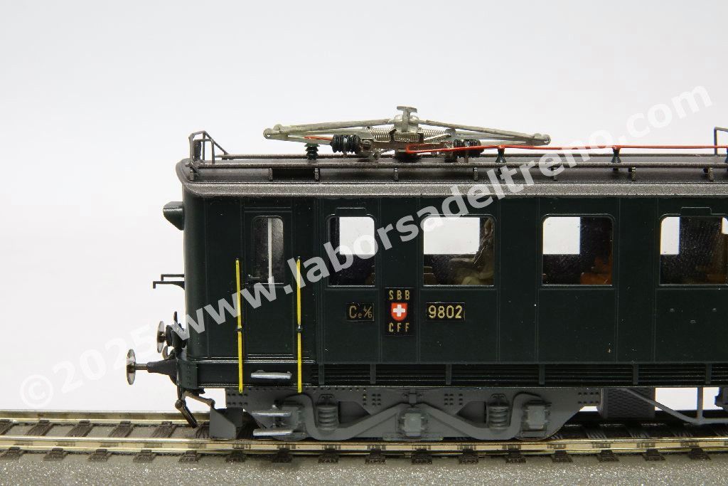 Elettromotrice Ce 4/6 delle SBB, livrea verde abete, logo a scudo, ep. III