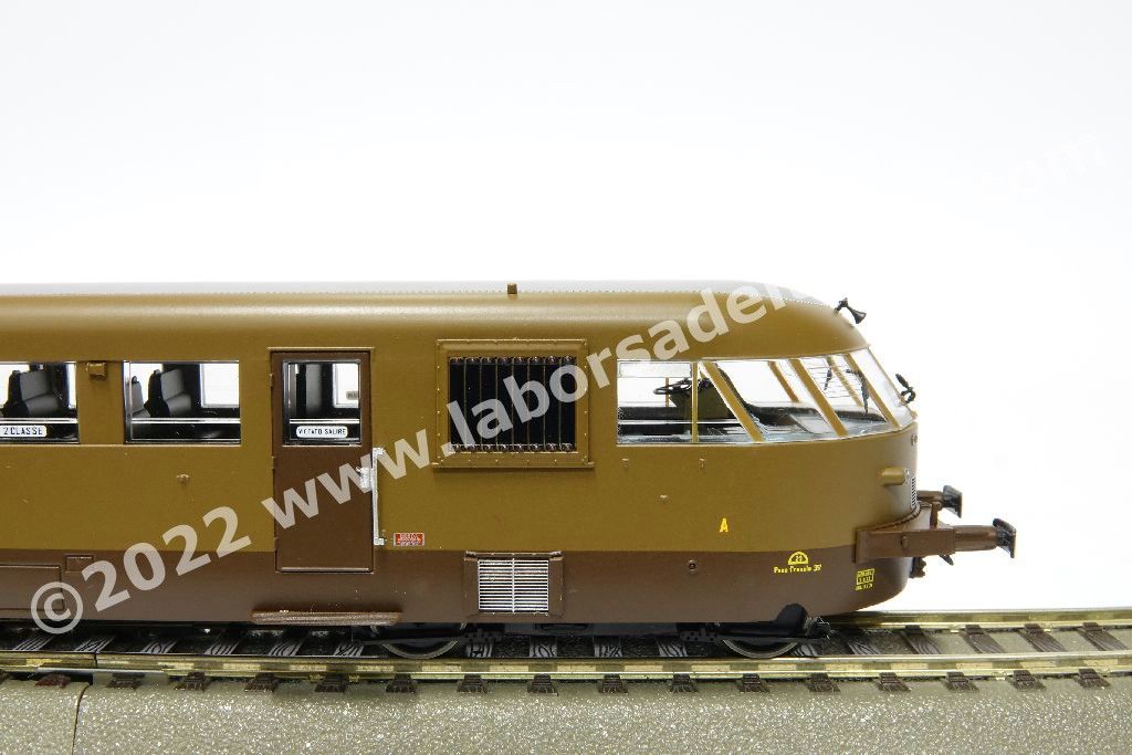 Automotrice Aln 56 2022 delle FS, livrea castano/isabella, ep. III/IV - Ill. interna