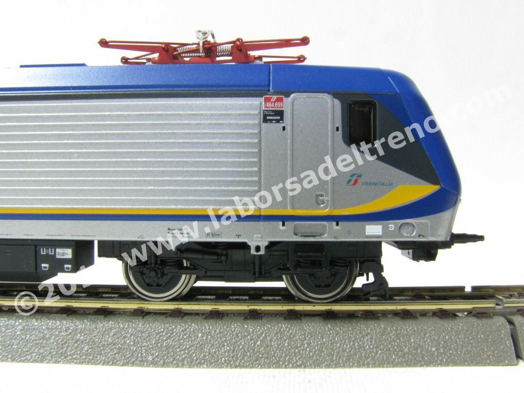 Loco el. E 464 699 delle FS, livrea  regionale Jazz, logo Trenitalia nuovo, ep. VI