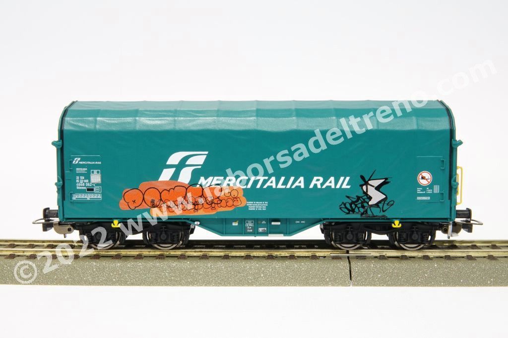 Coppia carri telonati trasporto coils FS Mercitalia Rail tipo Shimmns, livrea verde con graffiti, epoca VI