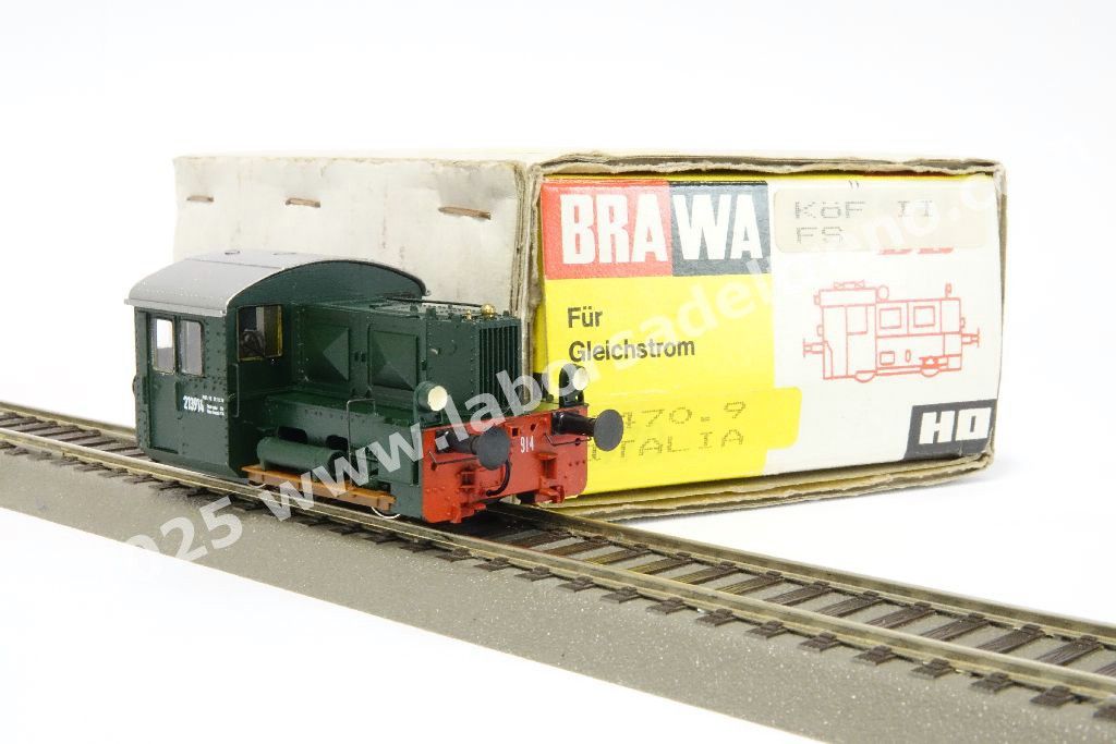 Loco diesel da manovra D 213 914 Kof II delle FS, livrea verde, ep. III/IV