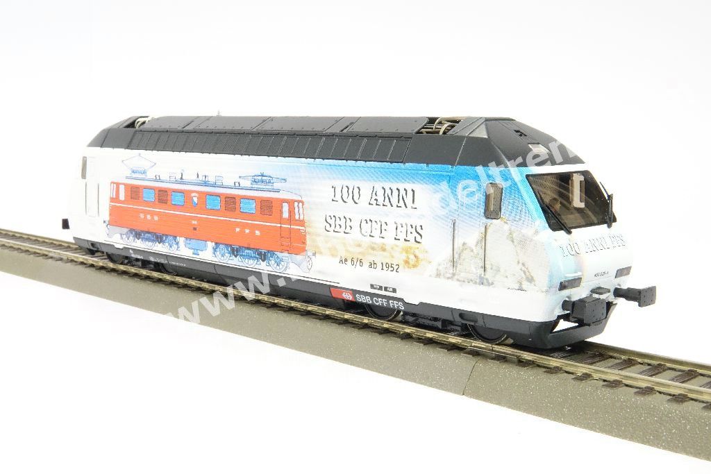 Loco el. Re 460 028 delle SBB, livrea commemorativa '100 anni SBB' con Ae 6/6 e Ae 4/7, ep. V - serie speciale 2002