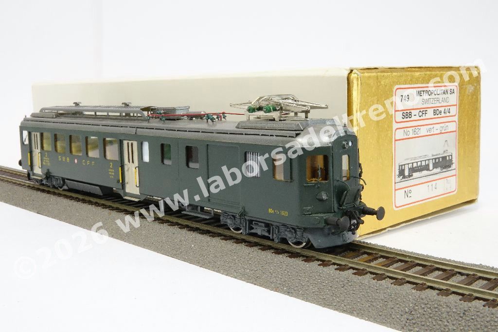 Elettromotrice BDe 4/4 delle SBB, livrea verde, logo a scudo, ep. III/IV