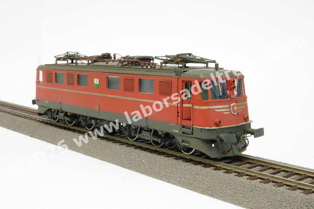 Locomotiva elettrica SBB Ae 6/6 11422 Kantonslok Vaud, livrea rossa con modanature in alluminio, ep. IV/V - Invecchiata