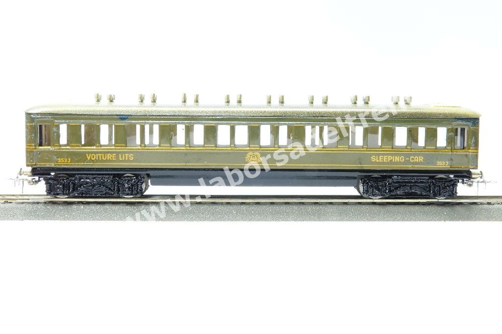 Carrozza Letti a carrelli CIWL, livrea grigio/verde, carrelli in zama, prod. 1939 - exportserie