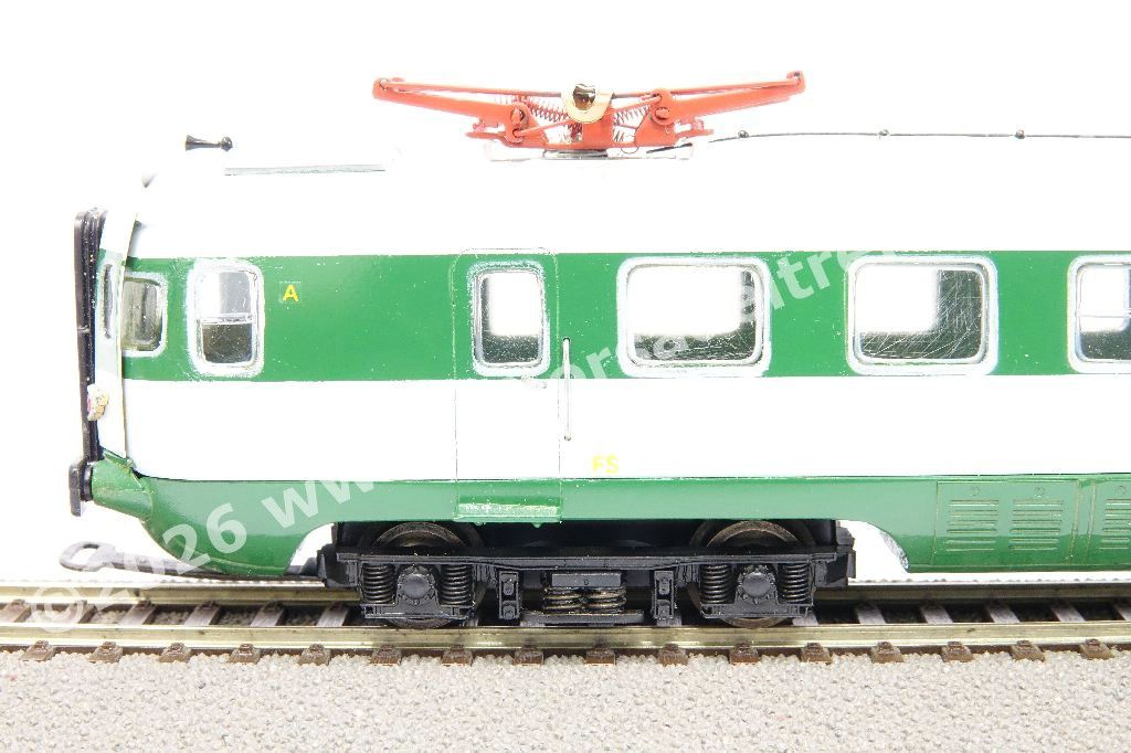 Automotrice elettrica FS Ale 601 + rimorchiata Le 601 + rimorchiata Le 480, livrea grigio nebbia/verde magnolia, epoca III/IV