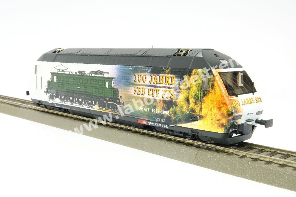 Loco el. Re 460 028 delle SBB, livrea commemorativa '100 anni SBB' con Ae 6/6 e Ae 4/7, ep. V - serie speciale 2002