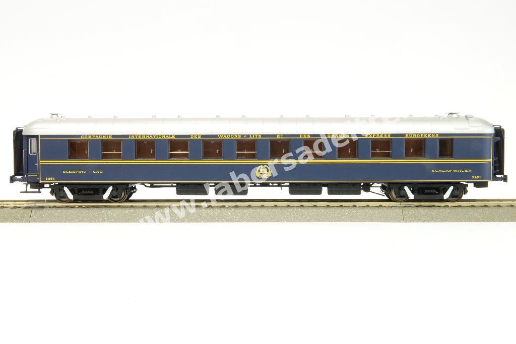 Carrozza letti CIWL tipo Ub, livrea di origine blu con ghirlanda d orata, epoca III