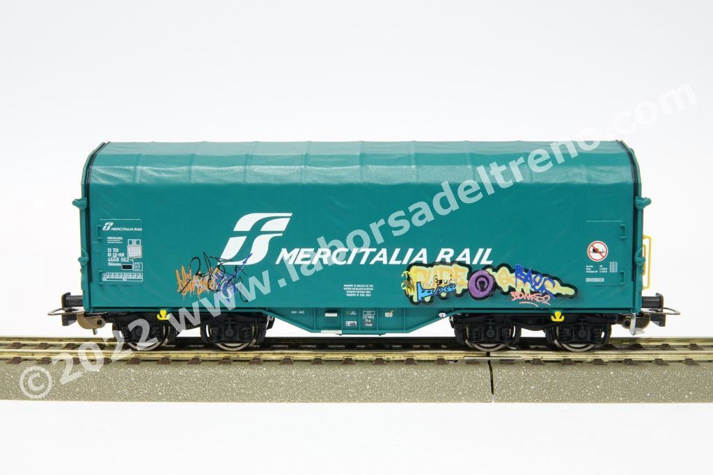 Coppia carri telonati trasporto coils FS Mercitalia Rail tipo Shimmns, livrea verde con graffiti, epoca VI