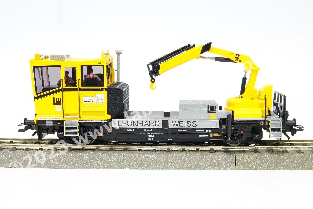 Autoveicolo da cantiere DB AG LW 'Robel 54.22', con gru funzionante in modo digitale, livrea gialla, epoca VI - MFX+ Digital Sound