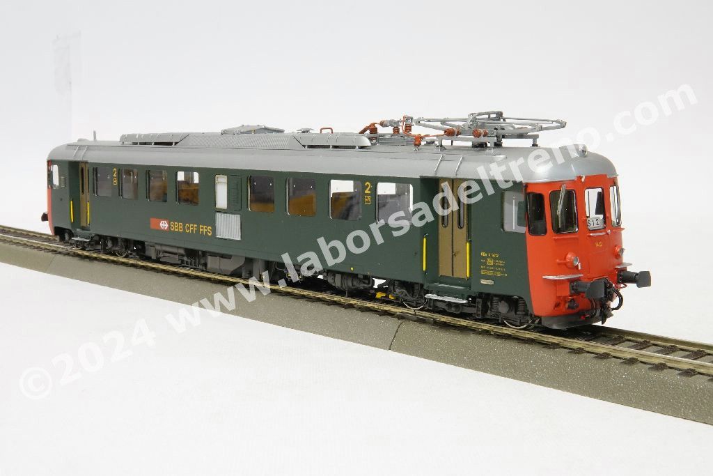 Elettromotrice SBB RBe 4/4 1412, livrea verde con frontali rossi, logo moderno, epoca IV/V