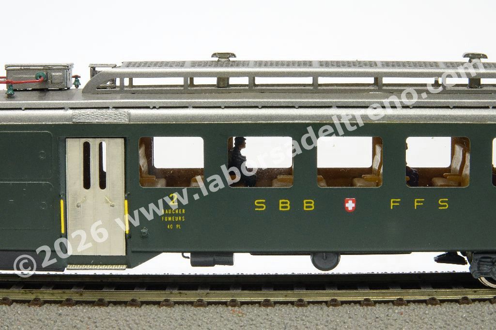 Elettromotrice BDe 4/4 delle SBB, livrea verde, logo a scudo, ep. III/IV