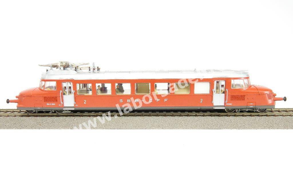 Elettromotrice Rbe 2/4 1004 Roter Pfeil delle SBB, livrea rossa, ep. III - con ill.ne interna e personaggi