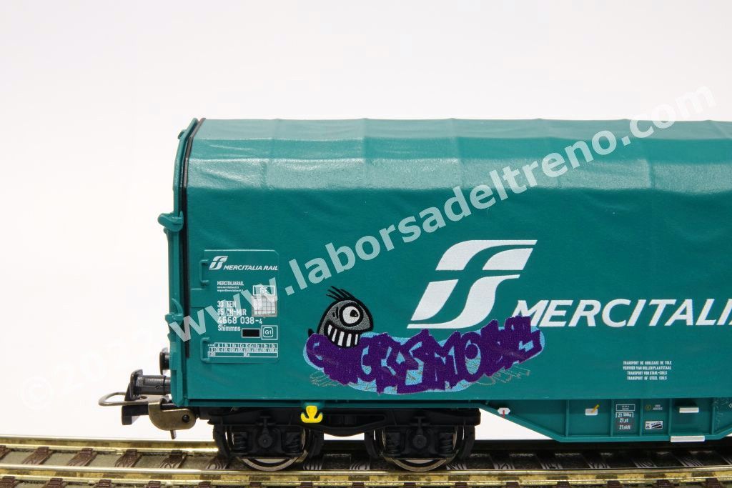 Coppia carri telonati trasporto coils FS Mercitalia Rail tipo Shimmns, livrea verde con graffiti, epoca VI
